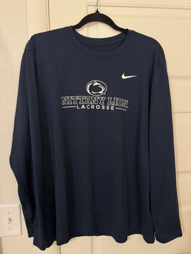 Penn State XL Men's Nike Shirt