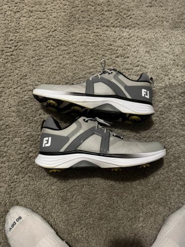 Men's Size M 12.0 (W 13.0) Footjoy Hyperflex Golf Shoes (Used)