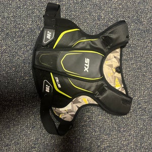 Medium Adult Nike Vapor Shoulder Pads (Used)