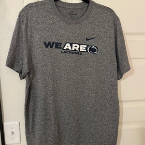 Penn State XL Men's Nike Shirt (Used)