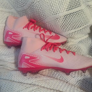 Pink Unisex Size M 6.5 (W 7.5) Nike Cleats (New)