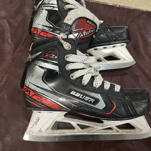 Bauer Vapor X2.9 Hockey Goalie Skates Size 5.5 (Used)