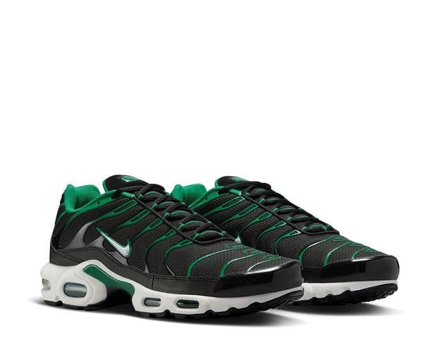 Nike Air Max Plus DM0032-009 Sneakers Men's 9 Black Green Lifestyle Shoes DDK332