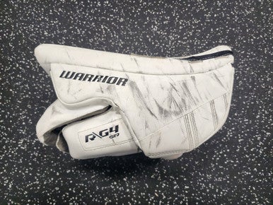 Used Warrior R\G4 BY SMITH Senior Goalie Blocker White 11849-S000032009