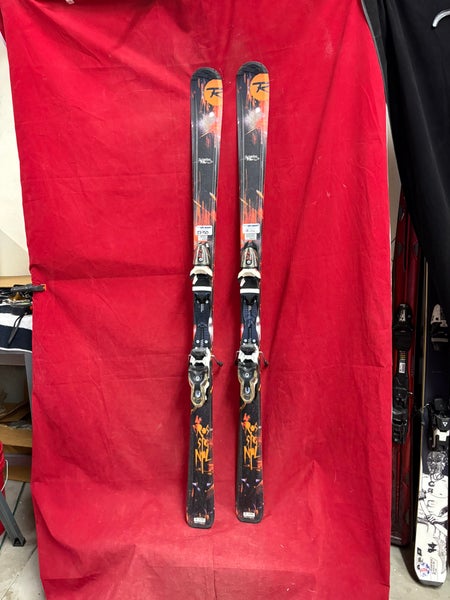 Rossignol Scimitar 150 cm Skis With Bindings (Used)