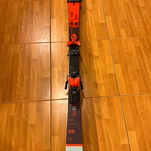 Atomic Redster S9 138 cm Racing Skis With Bindings Max Din 10 (Used)