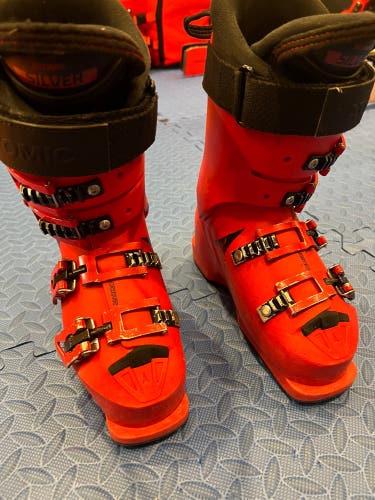 Unisex All Mountain Soft Flex (Used) redster club sport 70 Ski Boots