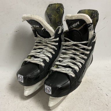 Used Bauer SUPREME M40 Intermediate Hockey Skate Intermediate 4.5 11855-S000191455