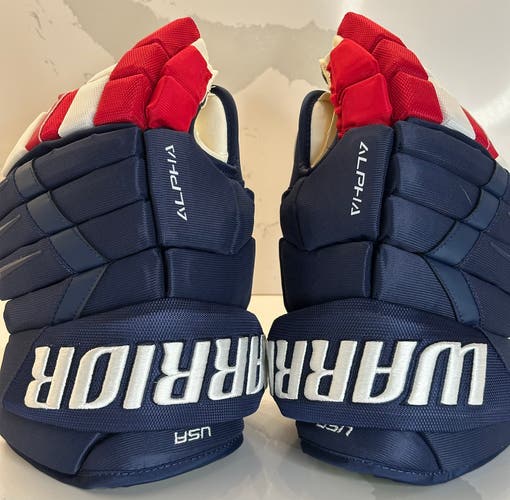 4 Nations Team USA 14” Warrior Alpha DX Pro Gloves - Team Stock (New)