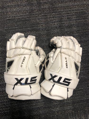 STX Cell IV Lacrosse Gloves Medium (Used)