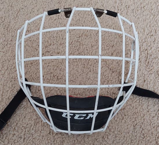 Medium CCM FM580 Hockey Cage White
