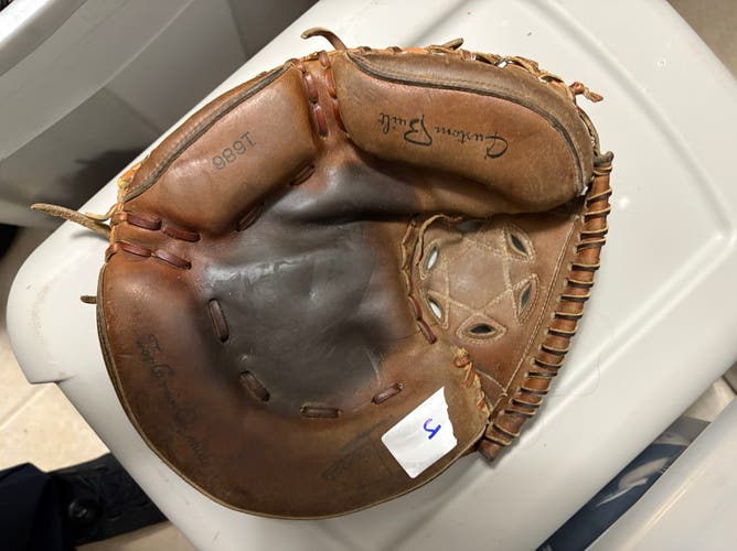 Catcher's Baseball Glove (Used)