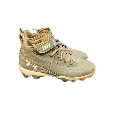 Used Under Armour 3025598-101 BB/SB Cleats Grey Junior 04.5 11730-S000067446