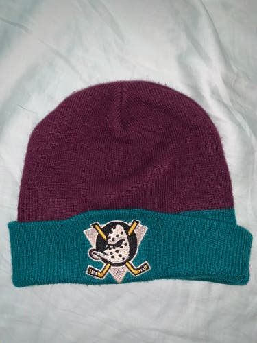 Anaheim Mighty Ducks Winter Hat Used