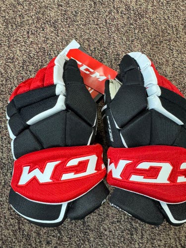 CCM Vector Pro Gloves 10" (New)