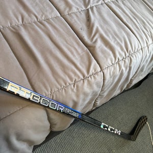 Senior CCM RibCor Trigger 9 Left Hand Hockey Stick P28 (New)