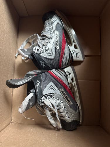 Bauer Vapor X3.0 Hockey Skates Regular Width 11 (Used)