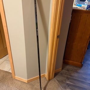 Intermediate Bauer Nexus Tracer Right Handed Hockey Stick P90TM (Used)