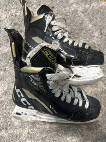 CCM Tacks AS580 Hockey Skates Regular Width 8.5 (Used)