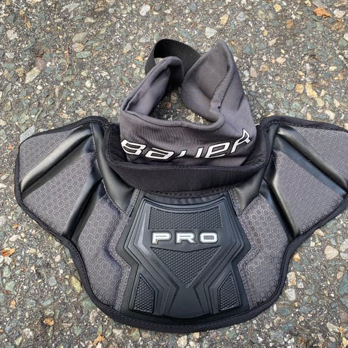 Bauer Pro Certified Neck Guard Senior (Used)