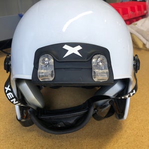 USED XENITH X2E+ ADULT FOOTBALL HELMET - MEDIUM - METALLIC WHITE