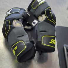 Used STX STALLION 100 Lacrosse Arm Pads/Guards Black MD 11497-S000152308
