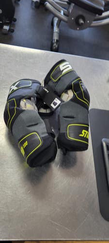Used STX STALLION 100 Lacrosse Arm Pads/Guards Black MD 11497-S000152307