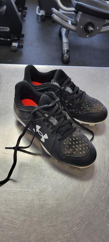 Used Under Armour 5 BB/SB Cleats Black Junior 05 11497-S000152289