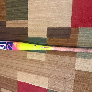 Easton Dub Composite Bat (-8) 22 oz 30" (Used)