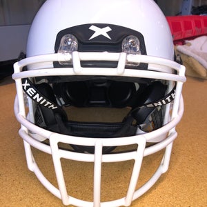 USED XENITH X2E+ ADULT FOOTBALL HELMET - LARGE - METALLIC WHITE