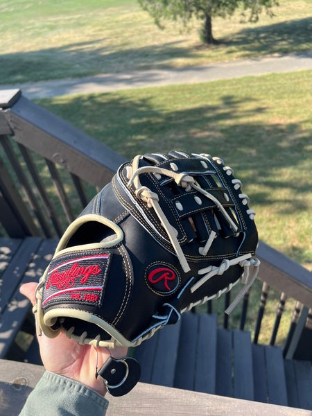 Rawlings Heart of the Hide RH First Base Baseball Glove 12.5" (New)