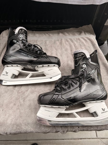 2024 Bauer Supreme M50 Pro Hockey Skates Regular Width 10.5 (Used)
