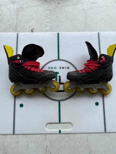 Bauer RS Inline Skates Regular Width Size 4. (Used)