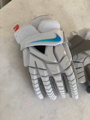 Nike Vapor Premier Lacrosse Gloves Medium (New)