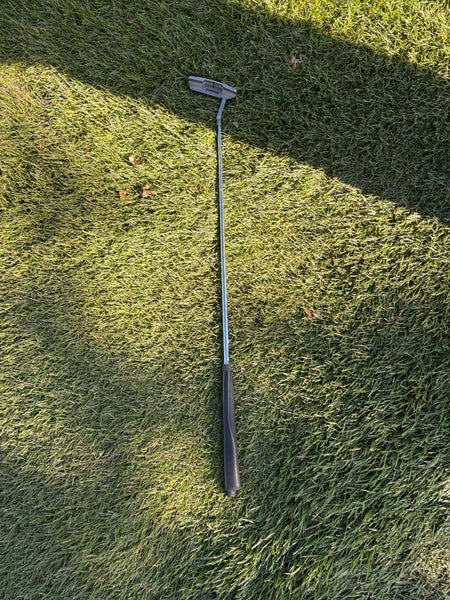 Gray Men's Cleveland HB Soft 2 Retreve Mallet Right Handed Putter Uniflex 35" (Used)