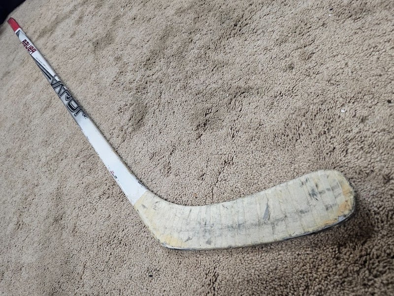 JEFF SKINNER 15'16 Carolina Hurricanes NHL Game Used Hockey Stick COA