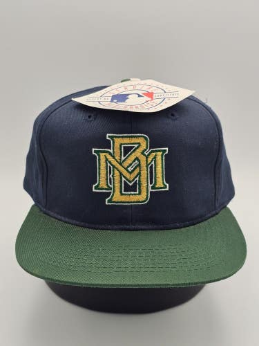 NEW Vintage Milwaukee Brewers 1990s MLB Sports Plain Logo Twill Hat Snapback