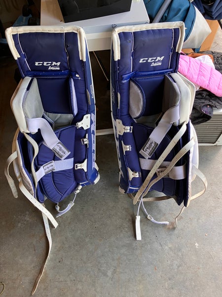 32" CCM Goalie Leg Pads (Used)
