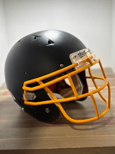 Large Schutt Recruit hybrid Plus Helmet