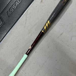2025 Marucci AM22 Maple Bat (-3) 30 oz 33" (Used)