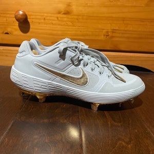 Gray Men's Size M 10.0 (W 11.0) Adult Nike Nike Alpha Huarache Elite 2 Low Top Metal (New)