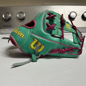Wilson A2000 11.5