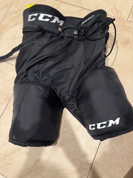 Junior Large CCM Hockey Pants (Used)