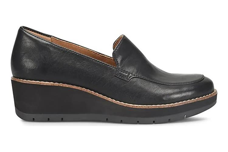 Comfortiva Farland Flat Women's 11 Black Leather Wedge Heel Loafers Shoes PQ661