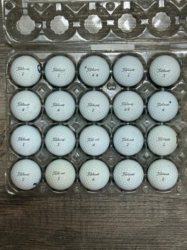 20 Titleist Pro V1 Golf Balls - 4A Good Condition