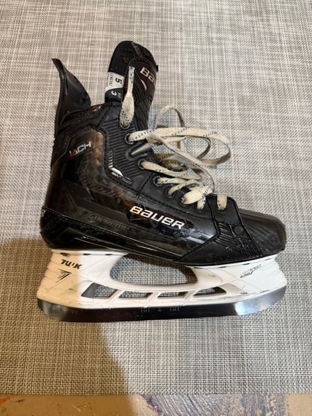 2022 Bauer Supreme Mach Hockey Skates Size 5 (Used)