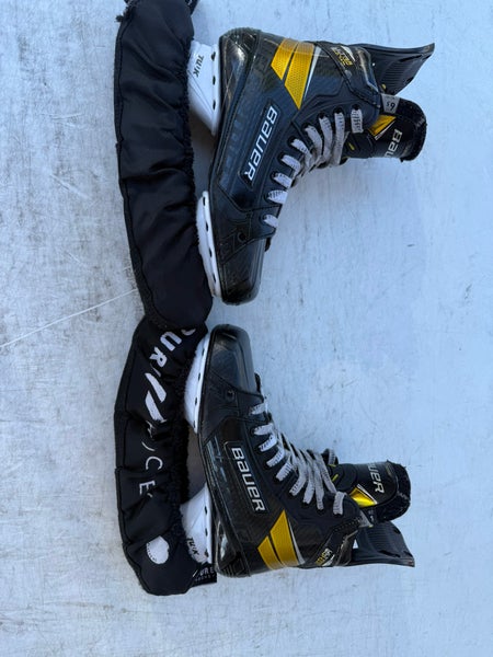 Bauer Supreme UltraSonic Hockey Skates Regular Width 6.5 (Used)