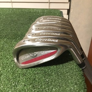 Cleveland Ladies Classic Collection Irons Set (4-PW-SW) Graphite Shafts