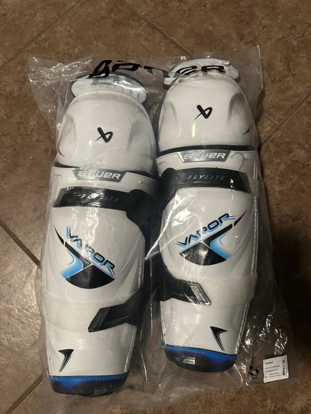 New Bauer Vapor Flylite 13" Shin Pads