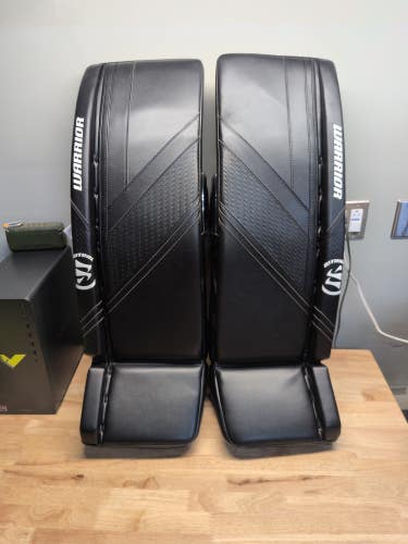 35" Warrior Ritual G6 E+ Goalie Leg Pads